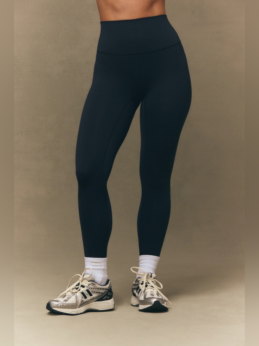 Set Active Black Leggings Size Medium